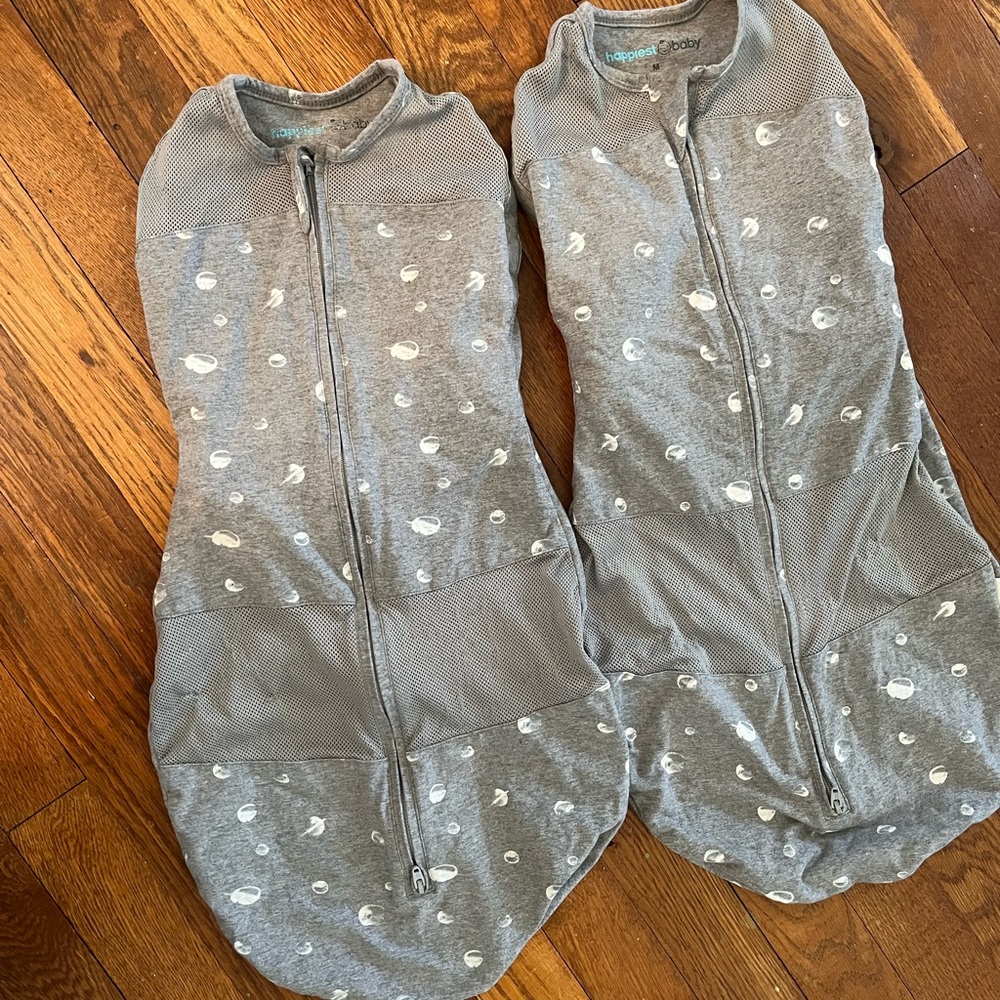 Happiest Baby Sleepea swaddle size m - lot of 2